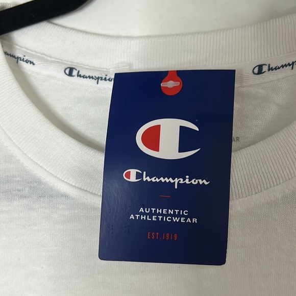 Champion Cropped Tank - Picture 3 of 4